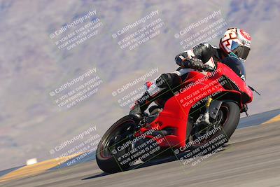 media/Oct-01-2023-SoCal Trackdays (Sun) [[4c570cc352]]/Turn 9 Set 2 (10am)/